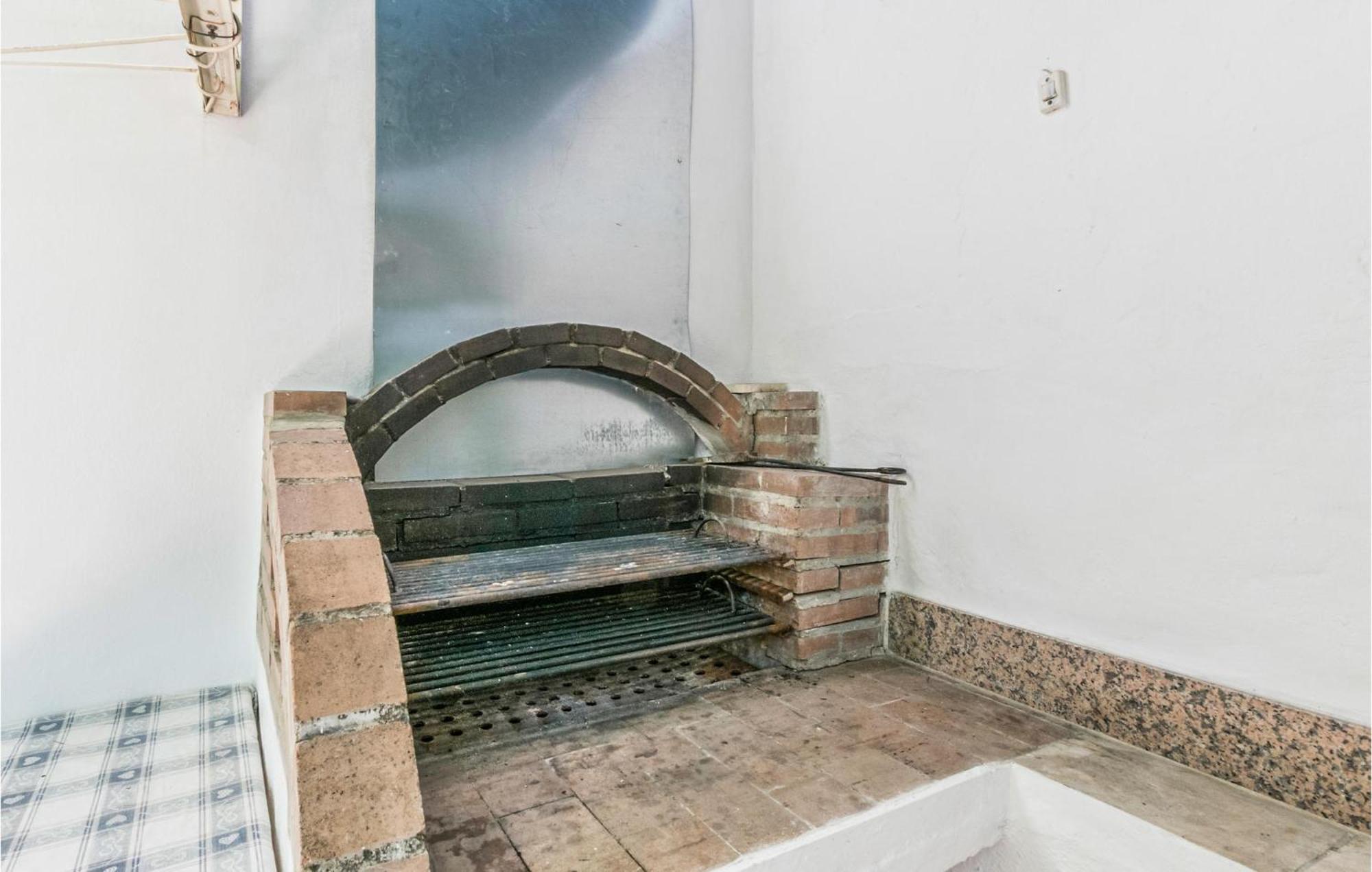 3 Bedroom Beautiful Home In Fuente Tojar מראה חיצוני תמונה